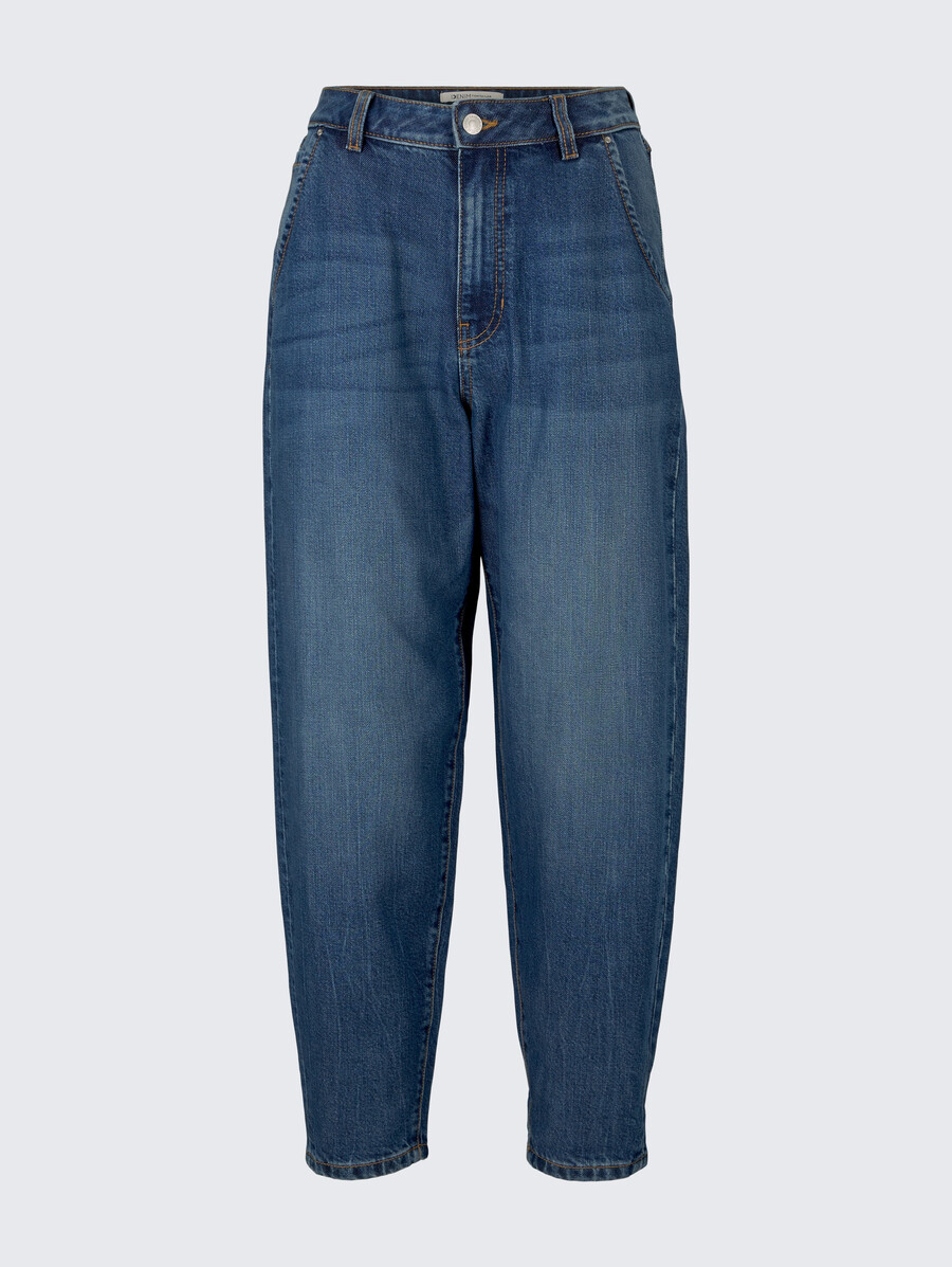 barrel mom vintage jeans