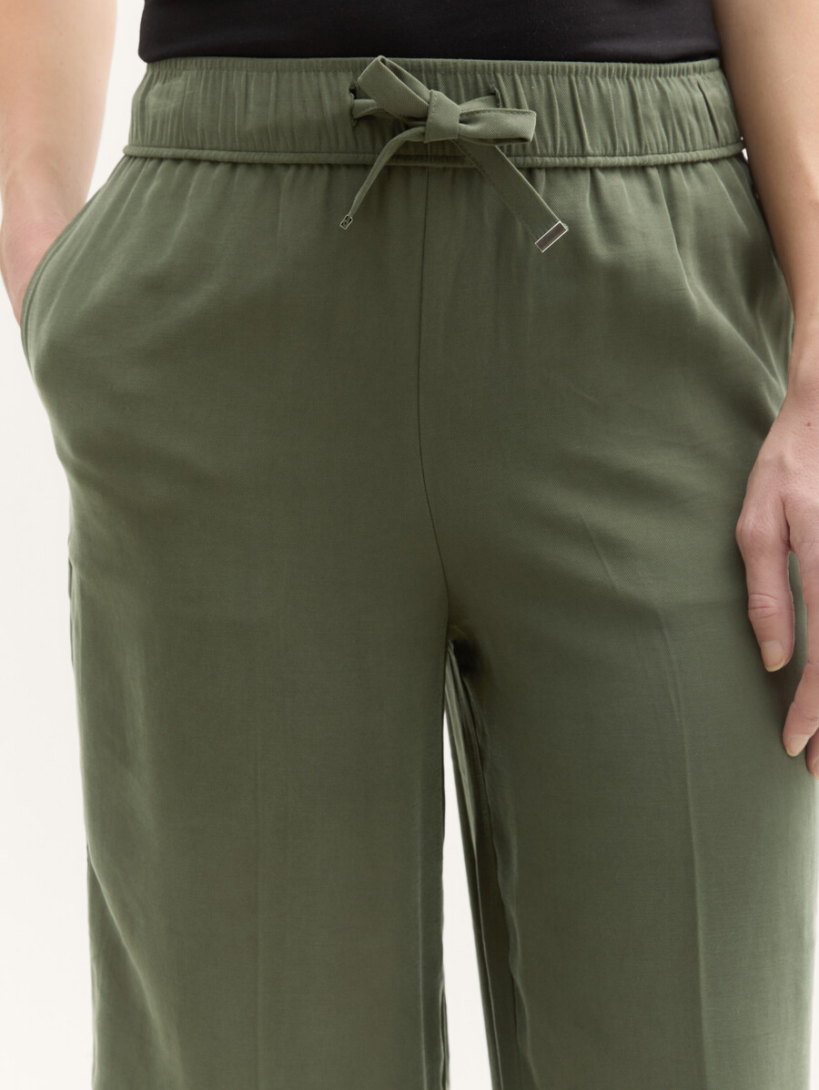 hochtaillierte culottes