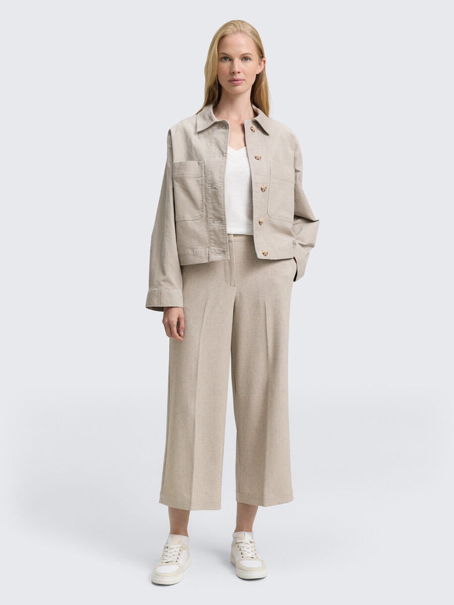culotte-hose mit bügelfalte