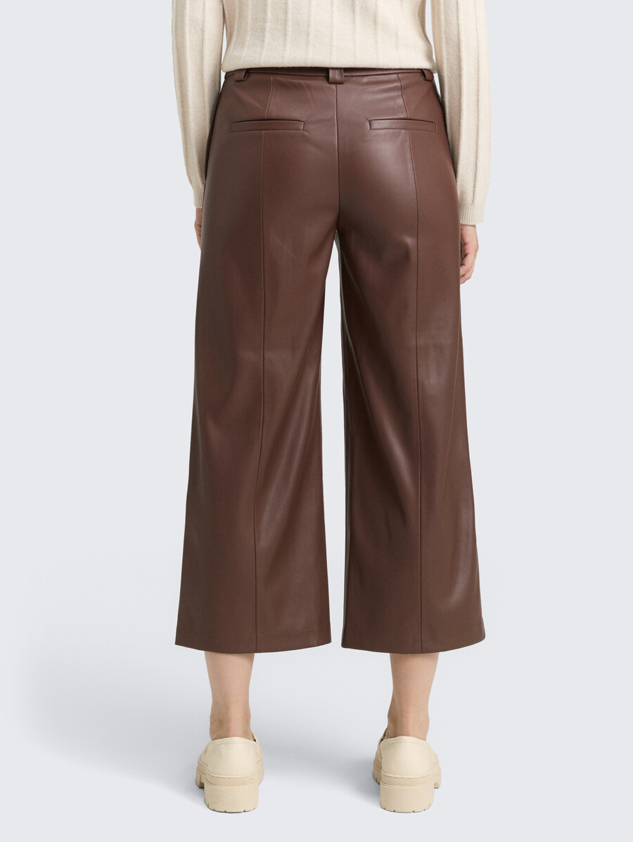 culotte-hose in lederoptik