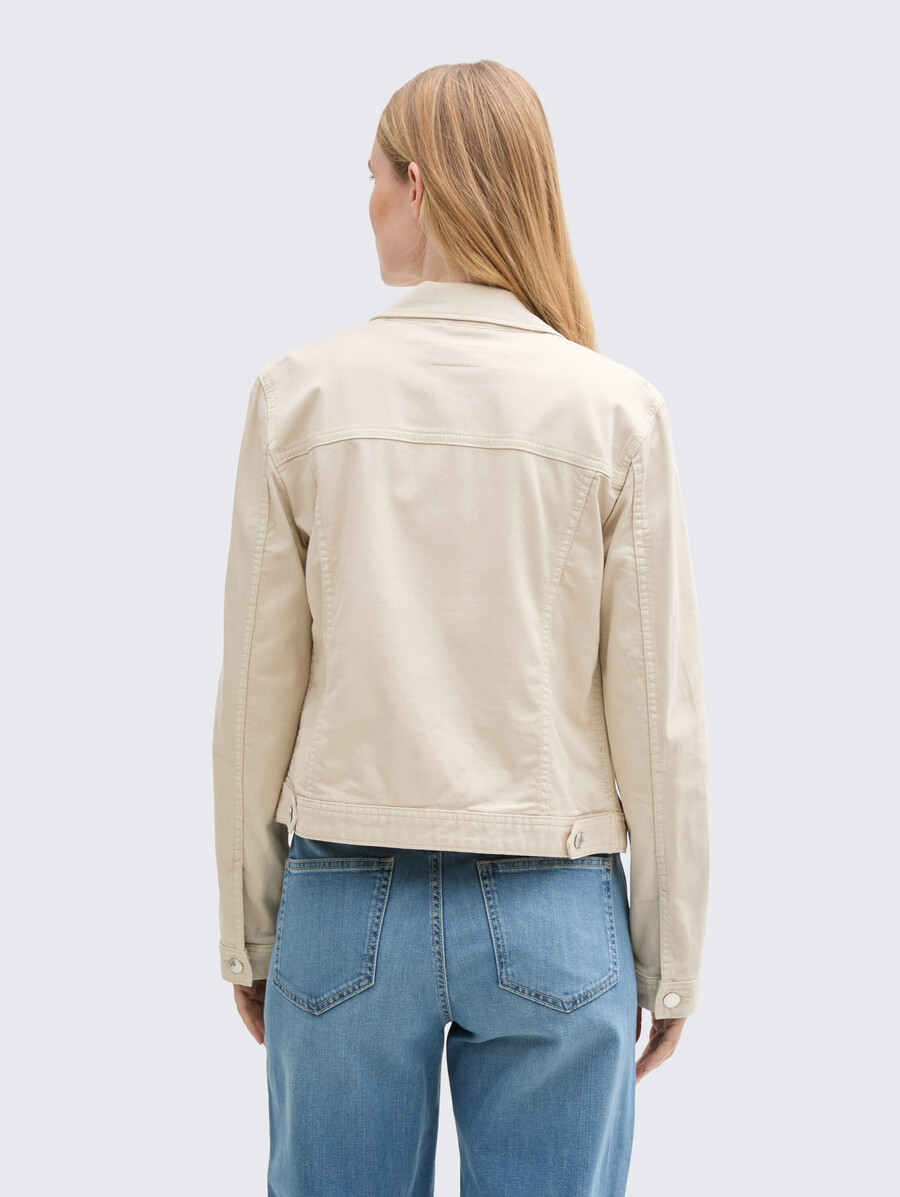 jeansjacke mit eingrifftaschen