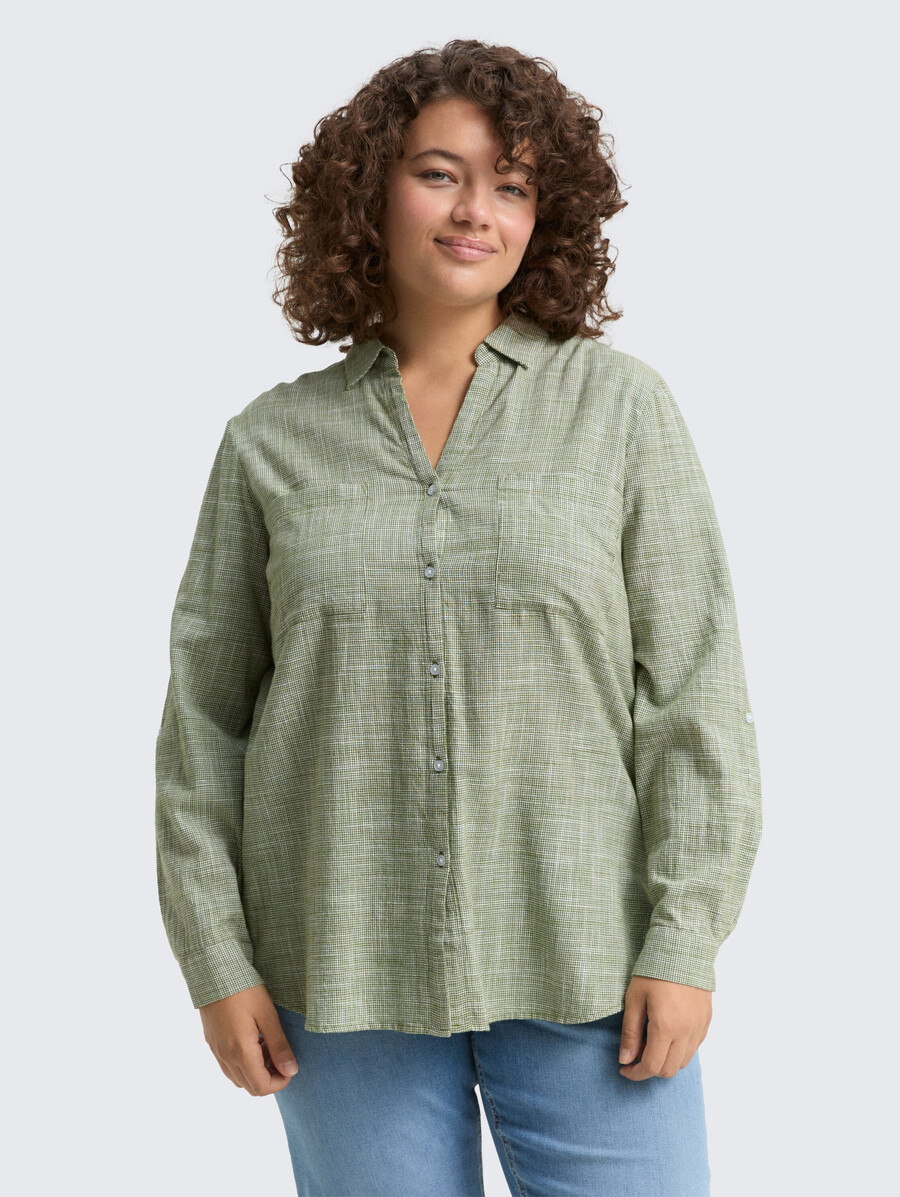 bluse in Übergröße mit brusttaschen