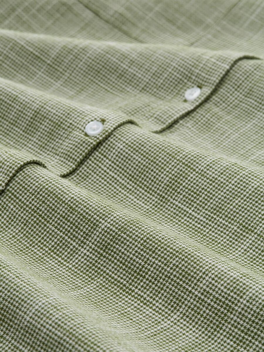 bluse in Übergröße mit brusttaschen