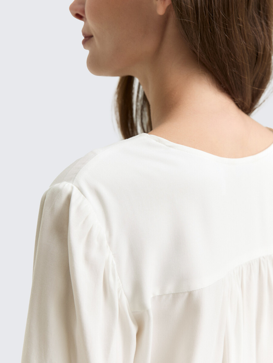 viskosebluse