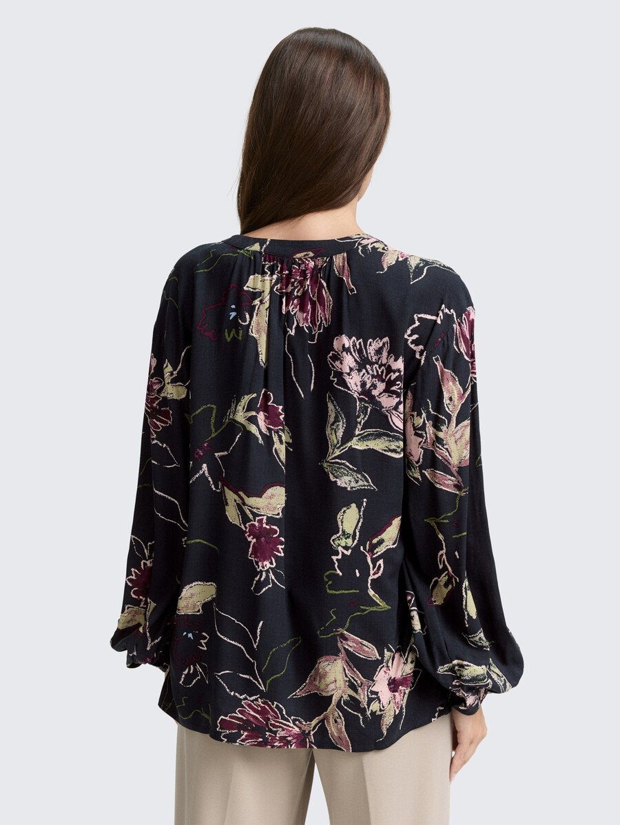 locker geschnittene bluse mit muster