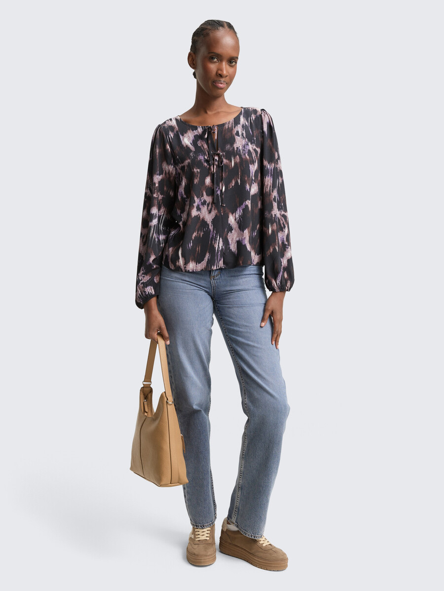 locker geschnittene bluse mit schleifendetails