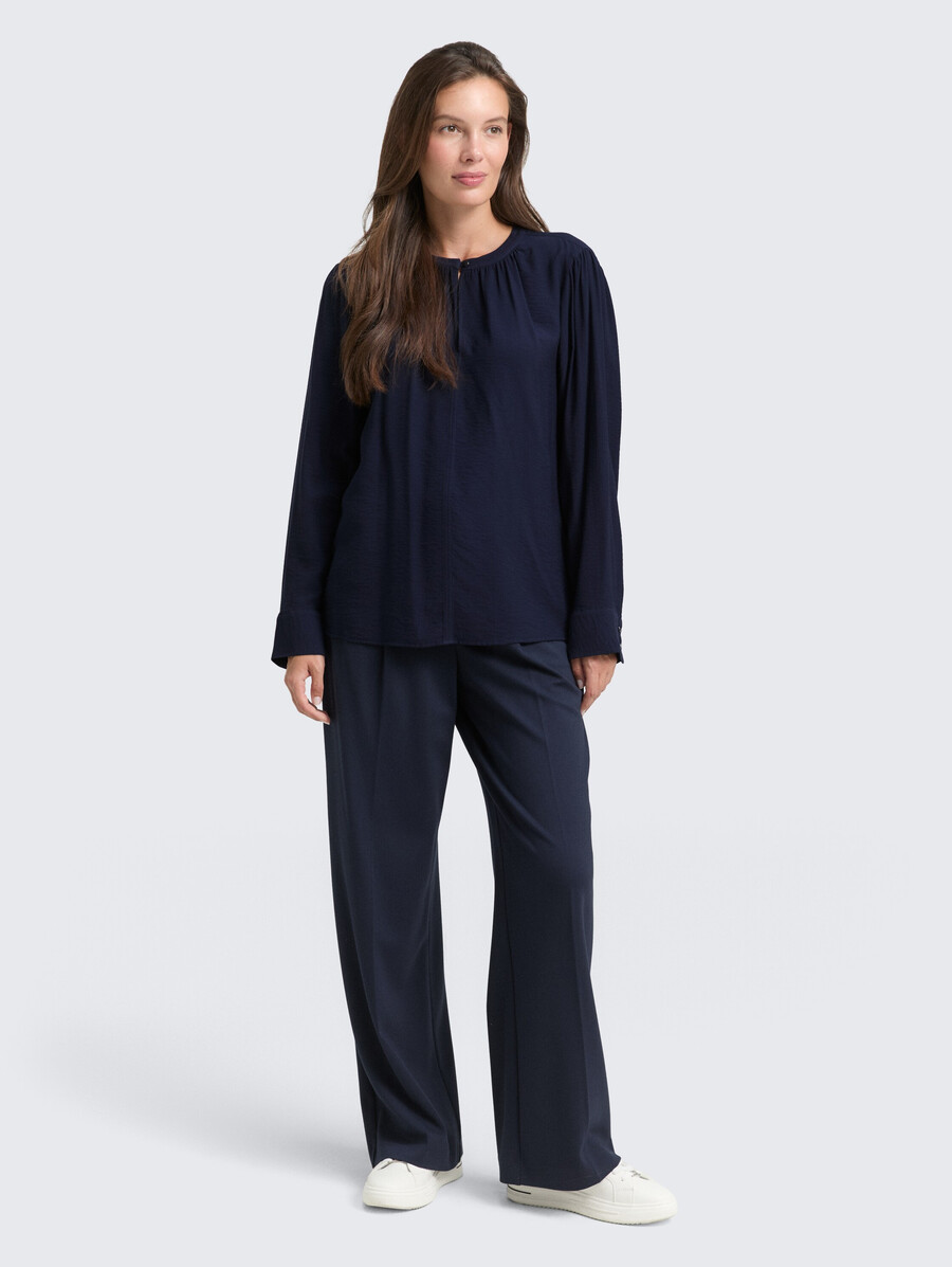 crinkle-bluse mit rüschen