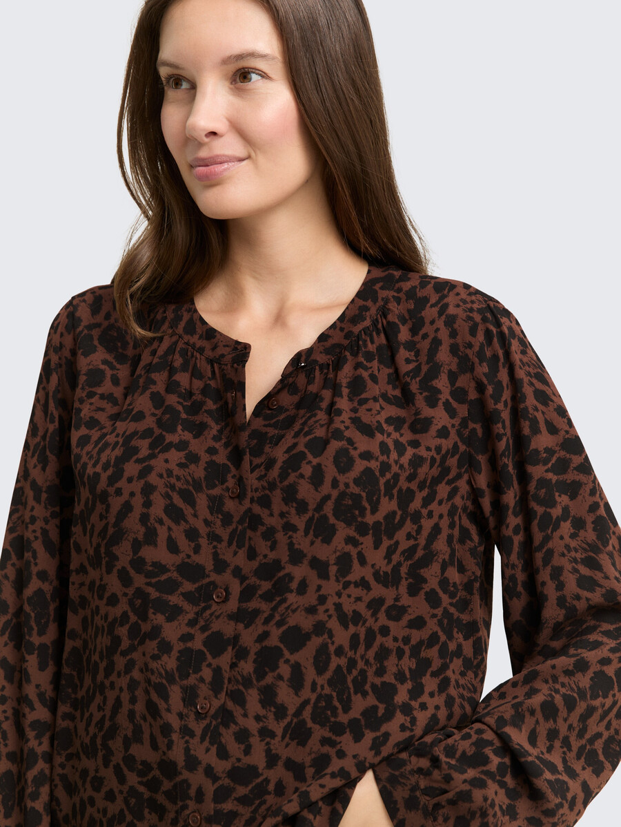 bluse mit leopardenmuster