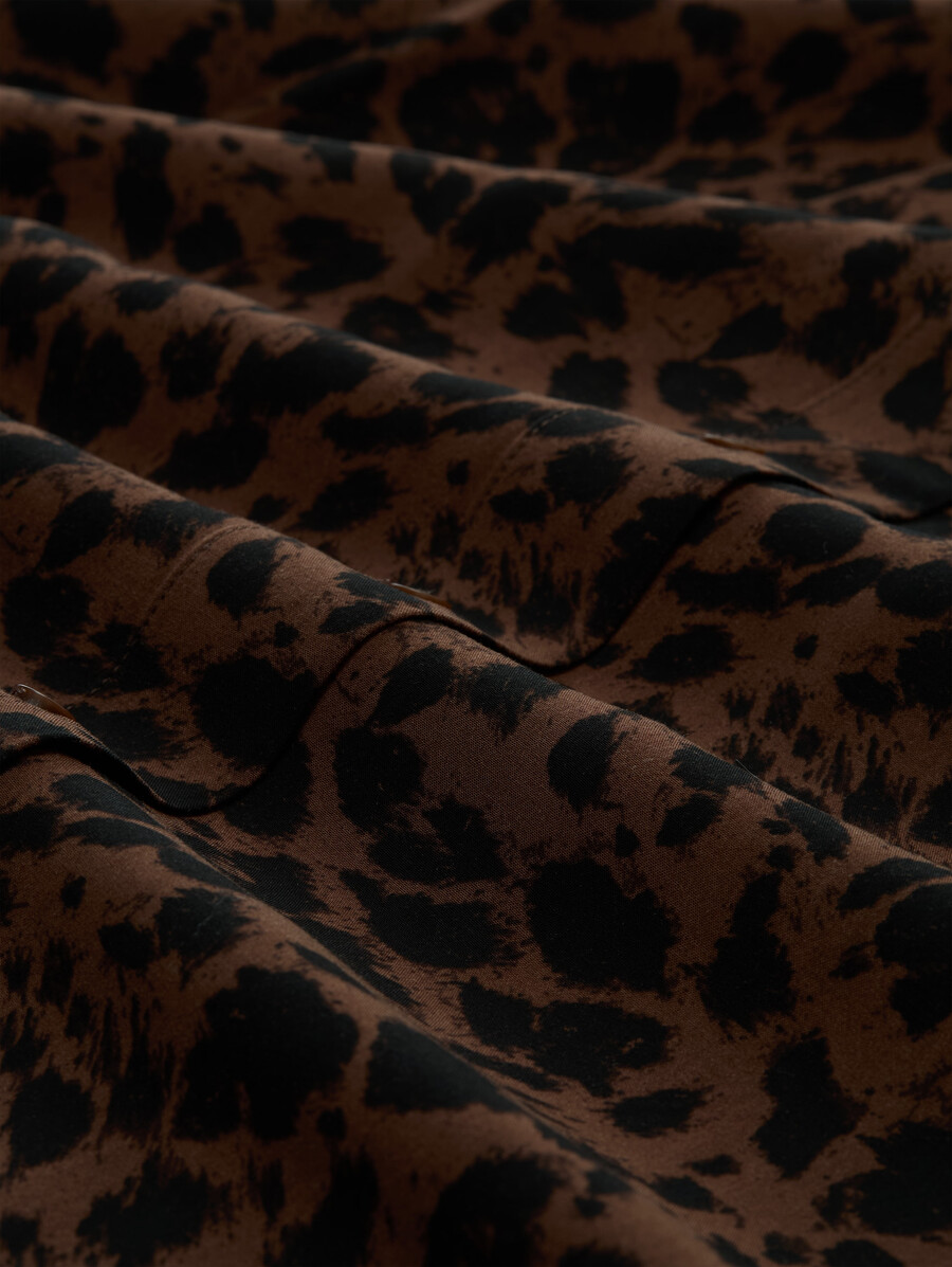 bluse mit leopardenmuster