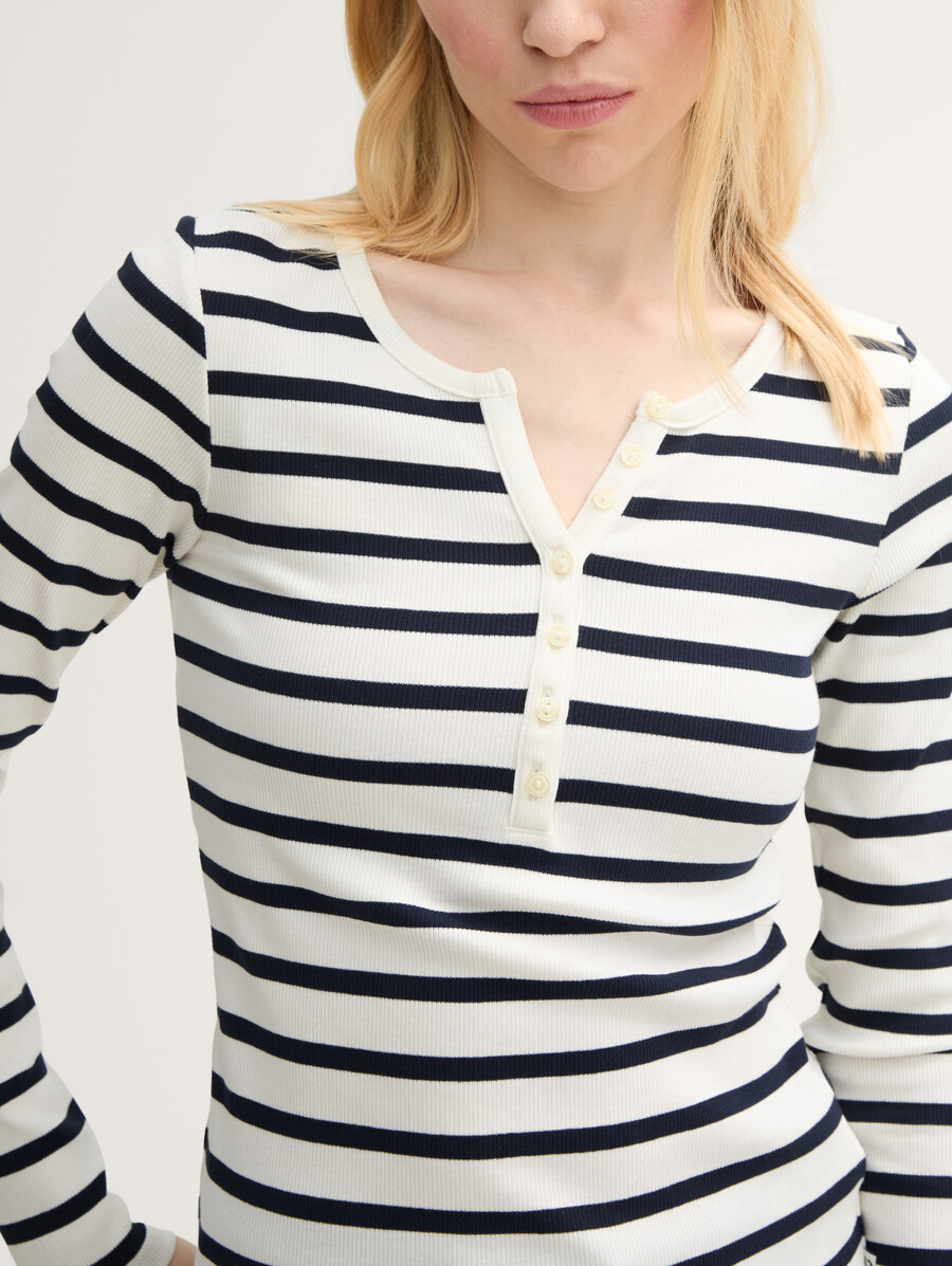 geripptes henley-langarmshirt