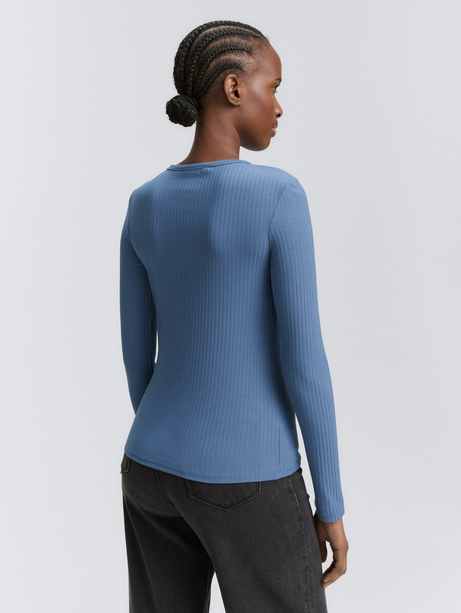 geripptes henley-langarmshirt