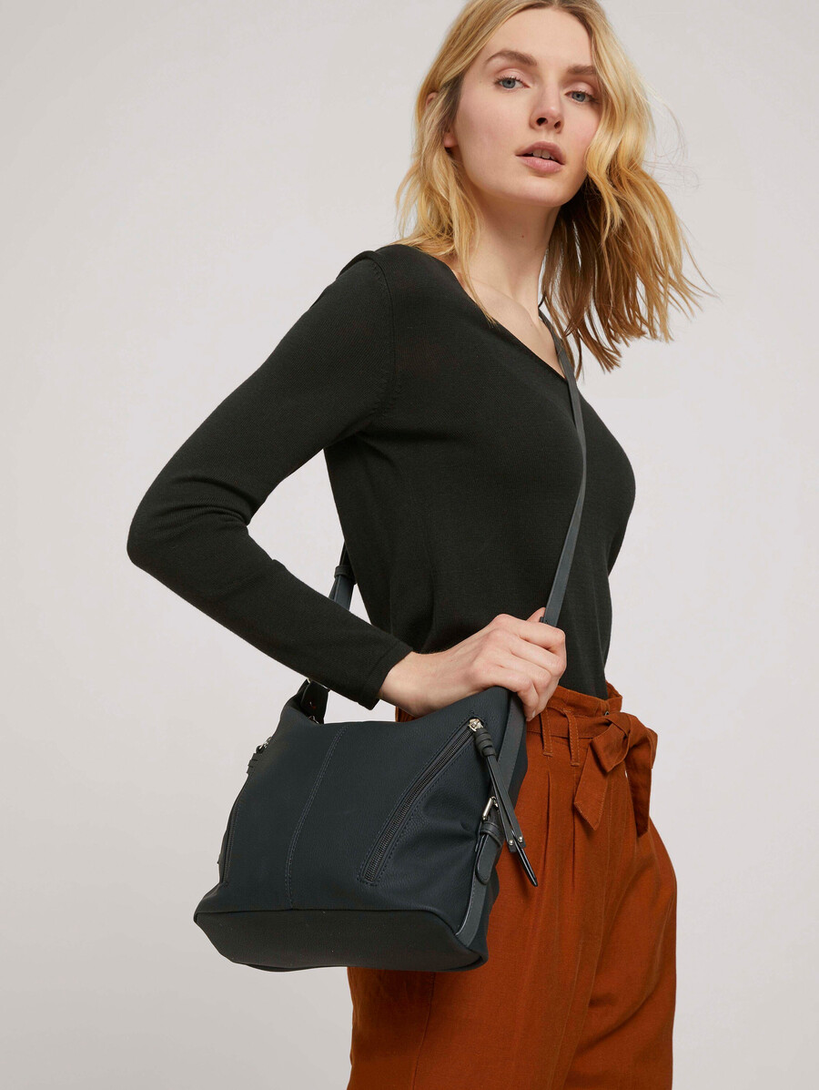 ttcaia m schultertasche mit reißverschlussdetails