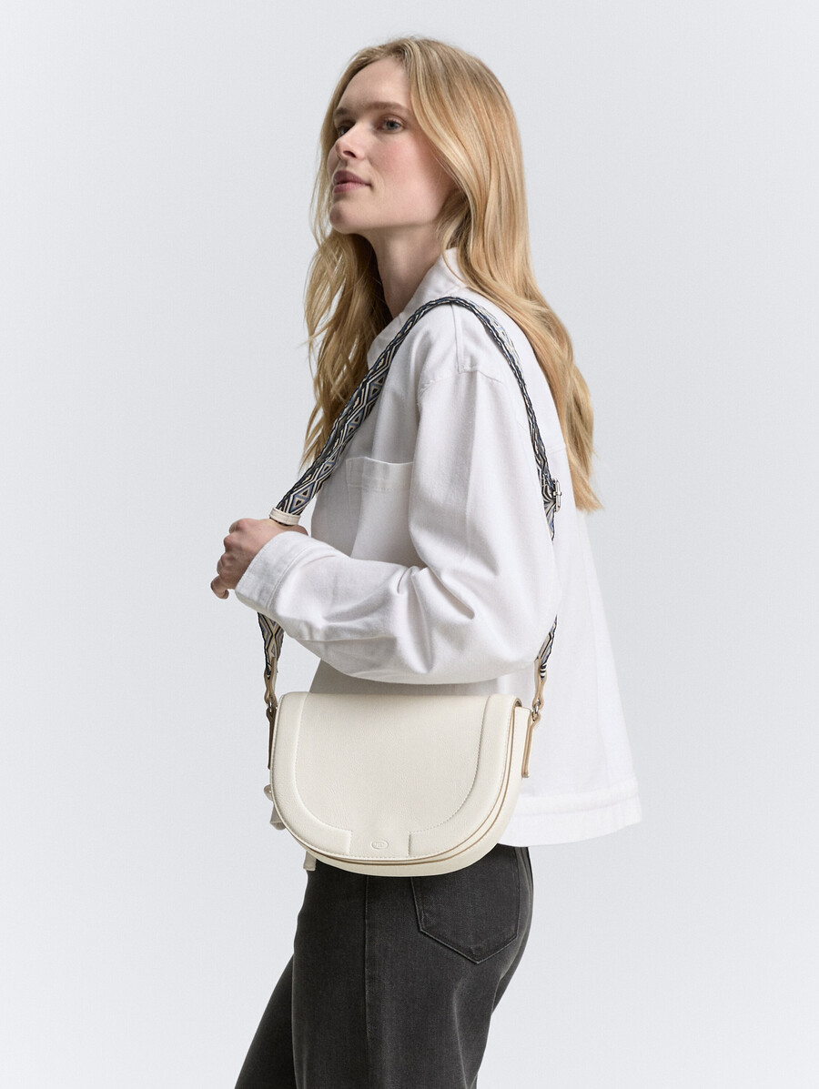 ttnani schultertasche mit gemustertem gewebtem riemen