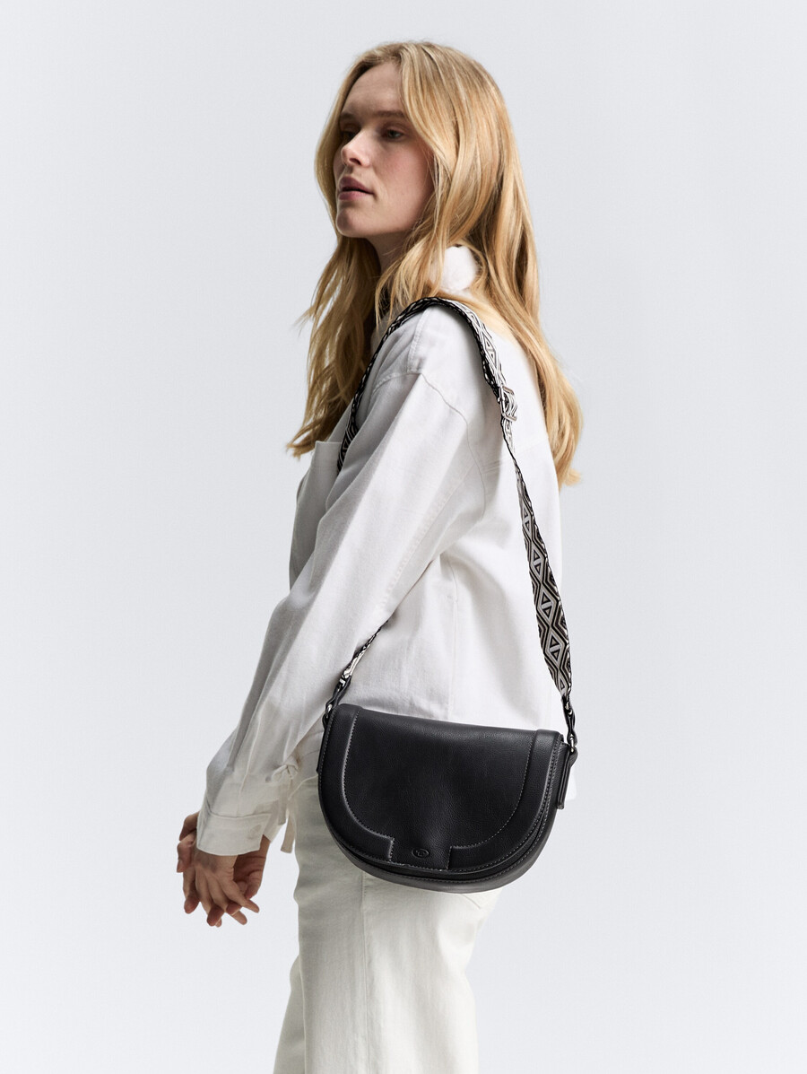 ttnani schultertasche mit gemustertem gewebtem riemen