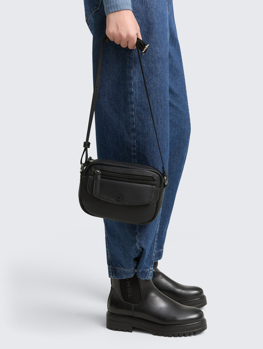 ttfara s schultertasche aus kunstleder