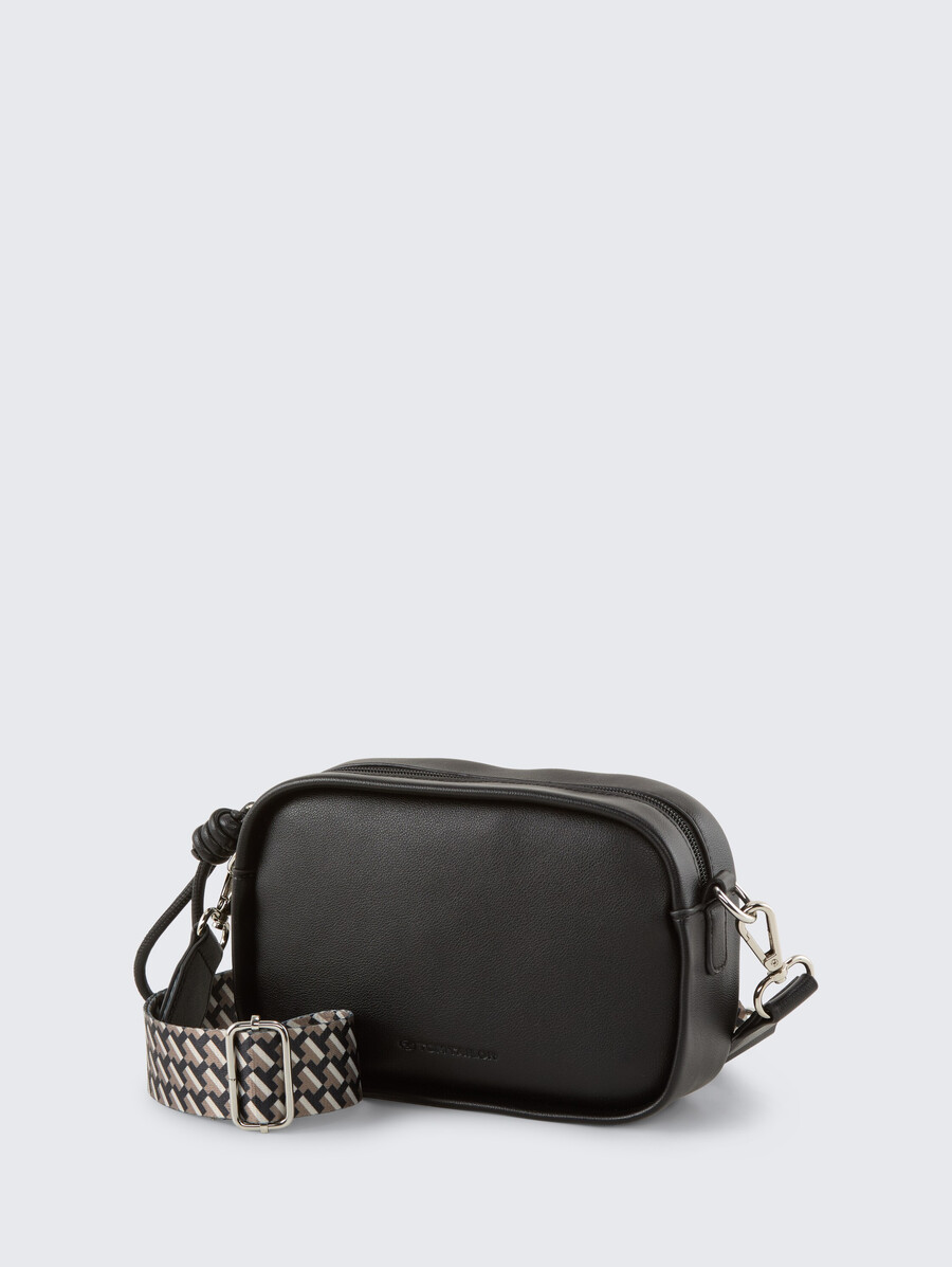 tttatiana schultertasche mit gemustertem gewebtem riemen