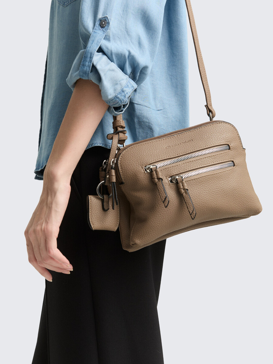 ttwinona s schultertasche mit reißverschlussdetails