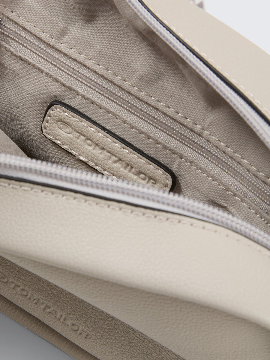 tttatiana schultertasche mit gemustertem gewebtem riemen