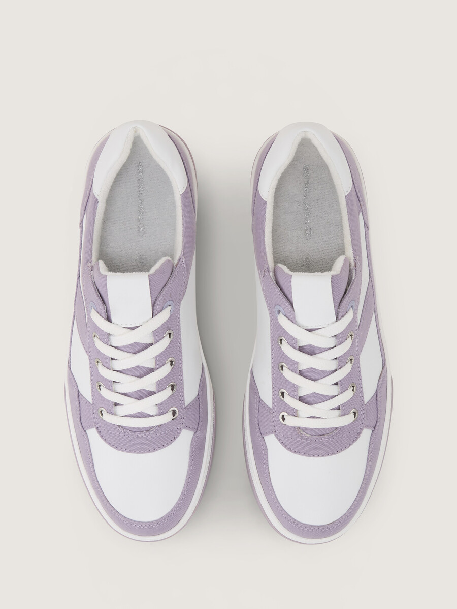 sneaker mit farbblockierung