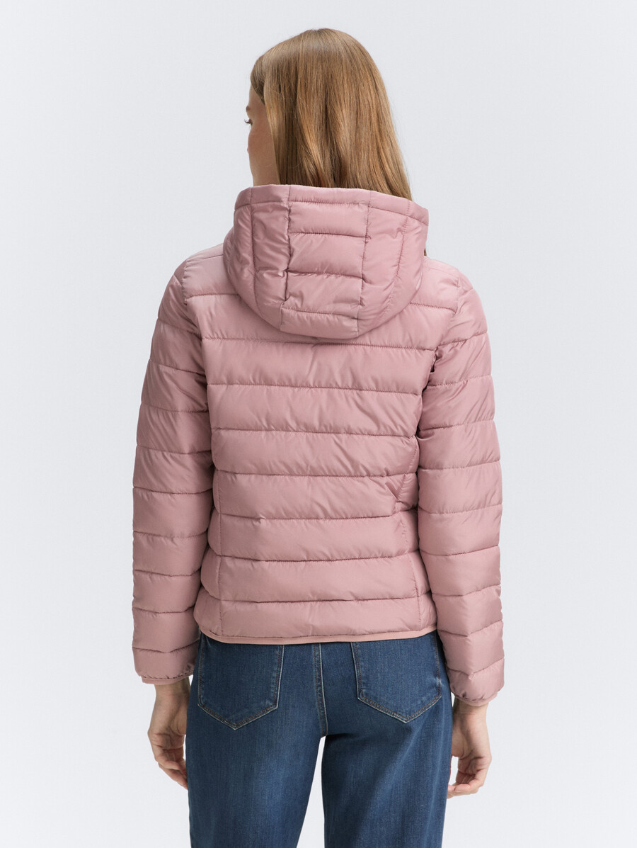 leichte steppjacke mit kapuze