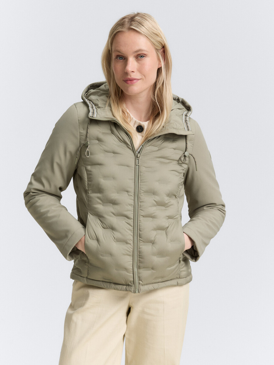 hybrid-steppjacke mit kapuze