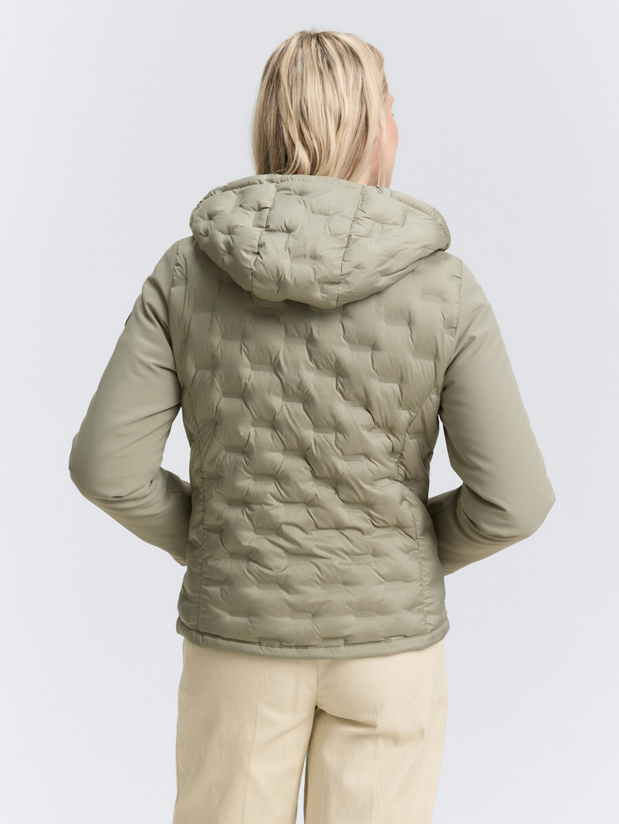 hybrid-steppjacke mit kapuze