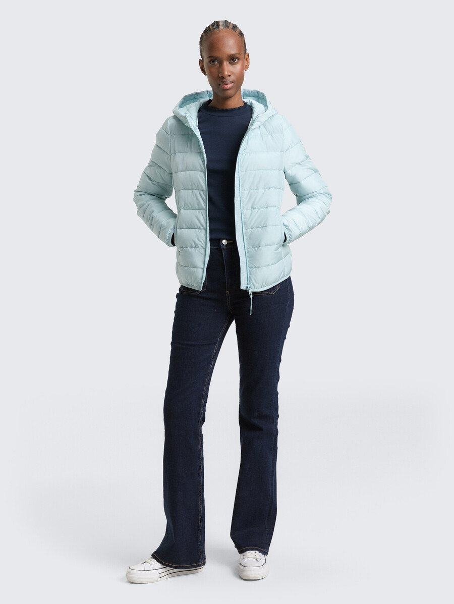 leichte steppjacke mit kapuze