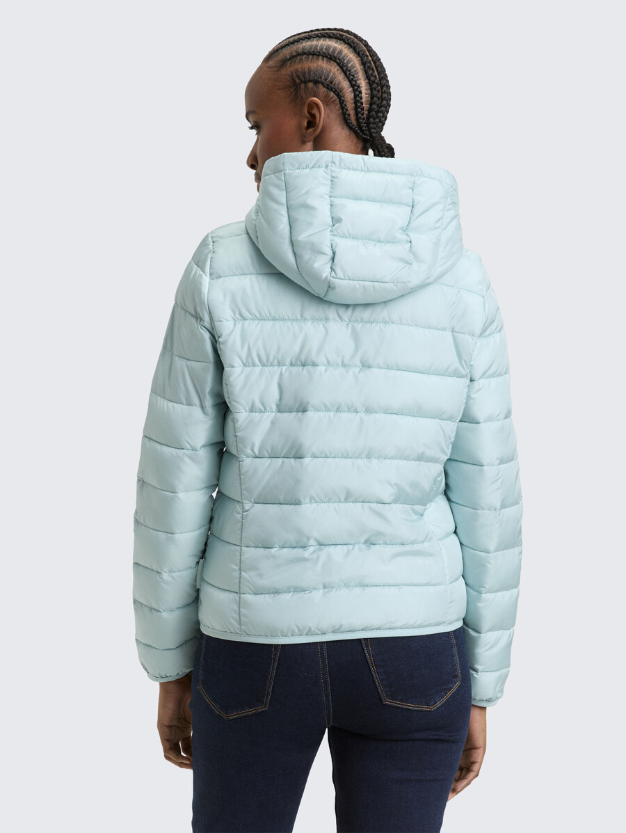 leichte steppjacke mit kapuze