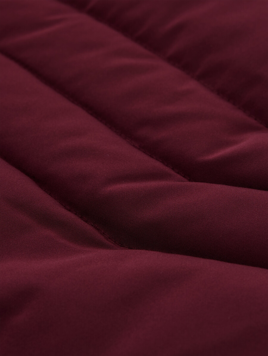 steppjacke mit abnehmbarer kapuze