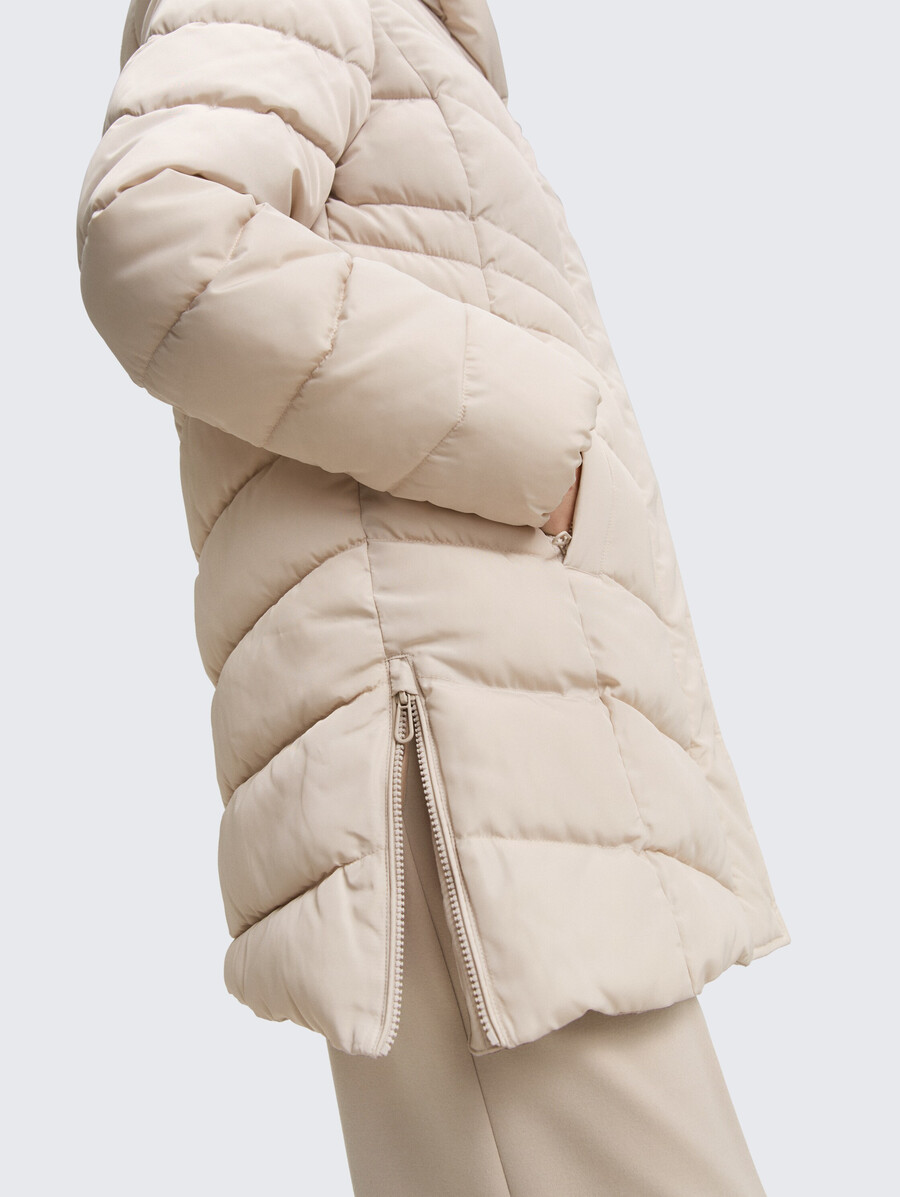 steppmantel im 2-in-1-look