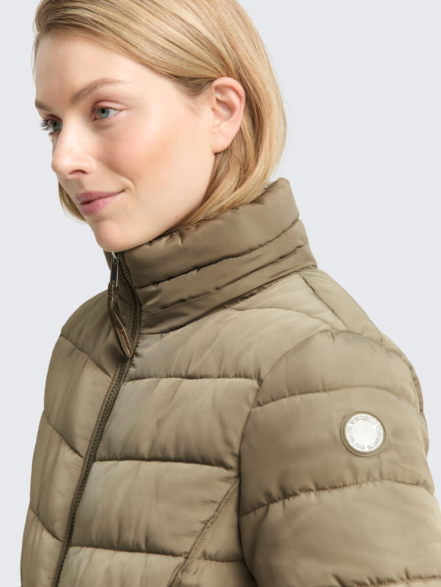 steppjacke mit abnehmbarer kapuze