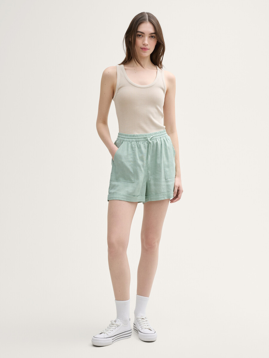 lässige shorts mit leinenanteil