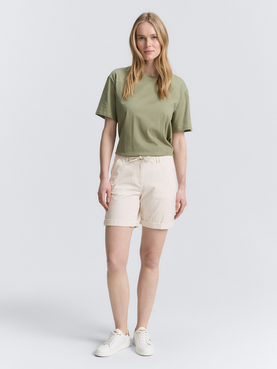 chino-bermudashorts mit kordelzug