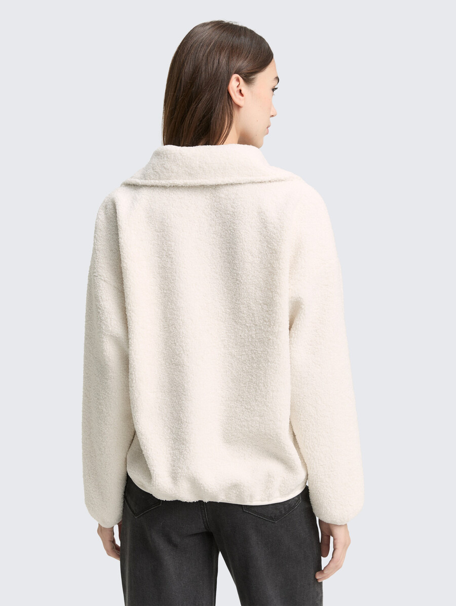 locker sitzender teddy-sweatshirt