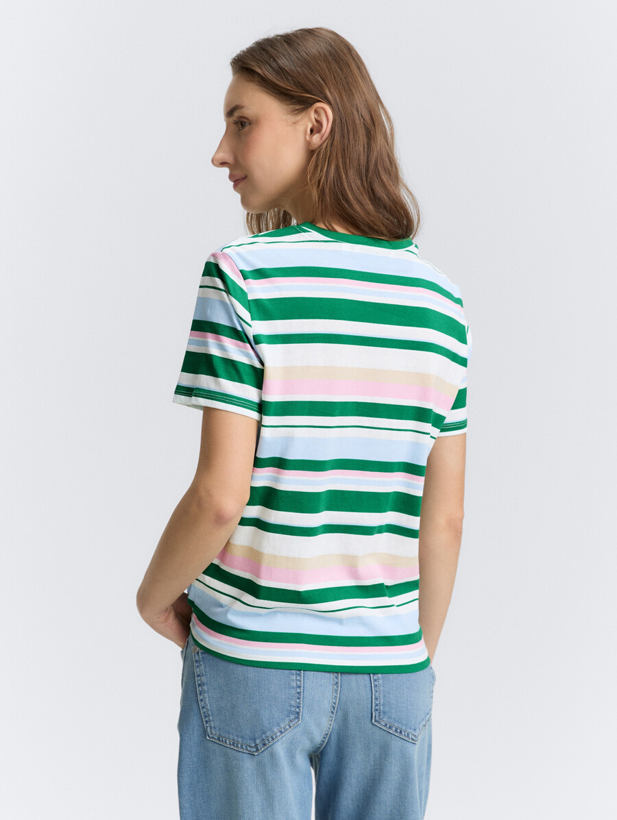 t-shirt mit knotendetail