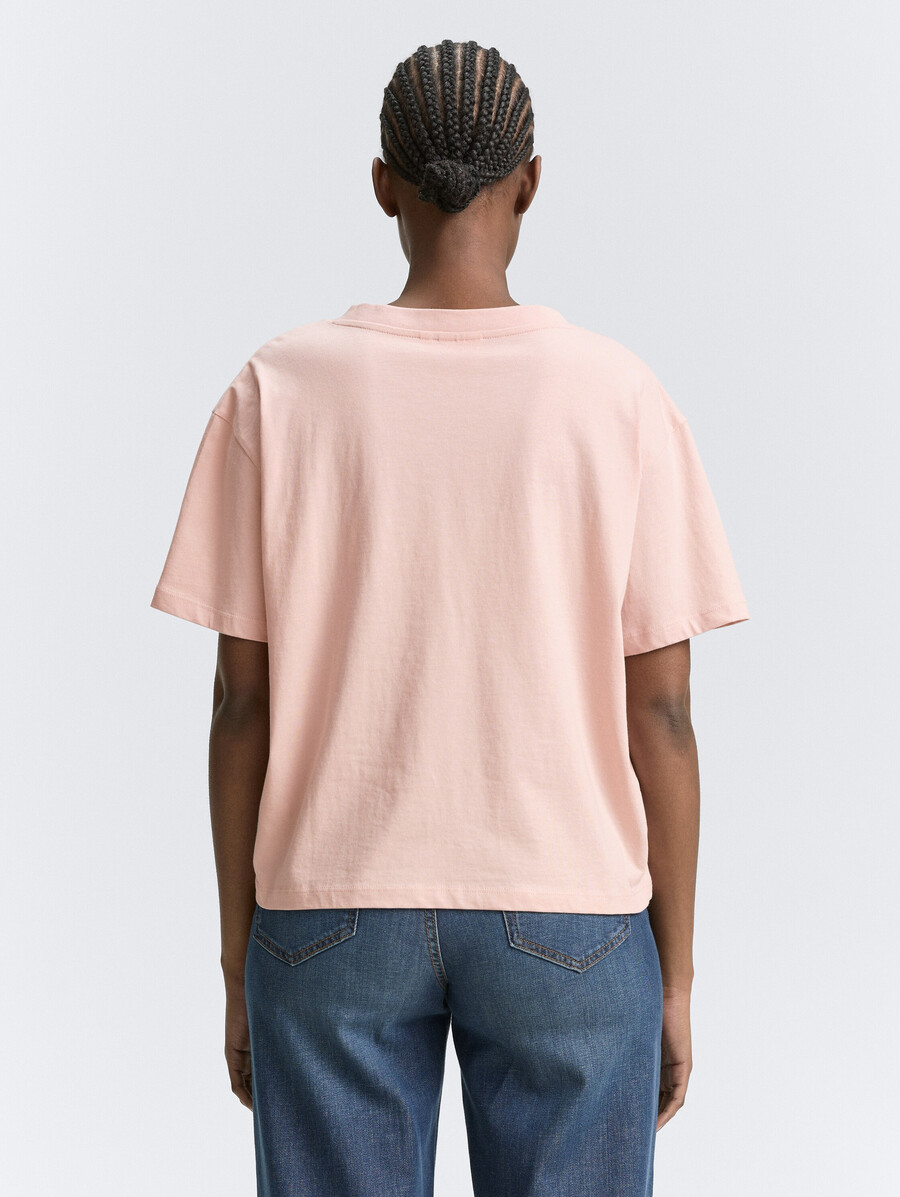 kastenförmig geschnittenes t-shirt mit v-ausschnitt
