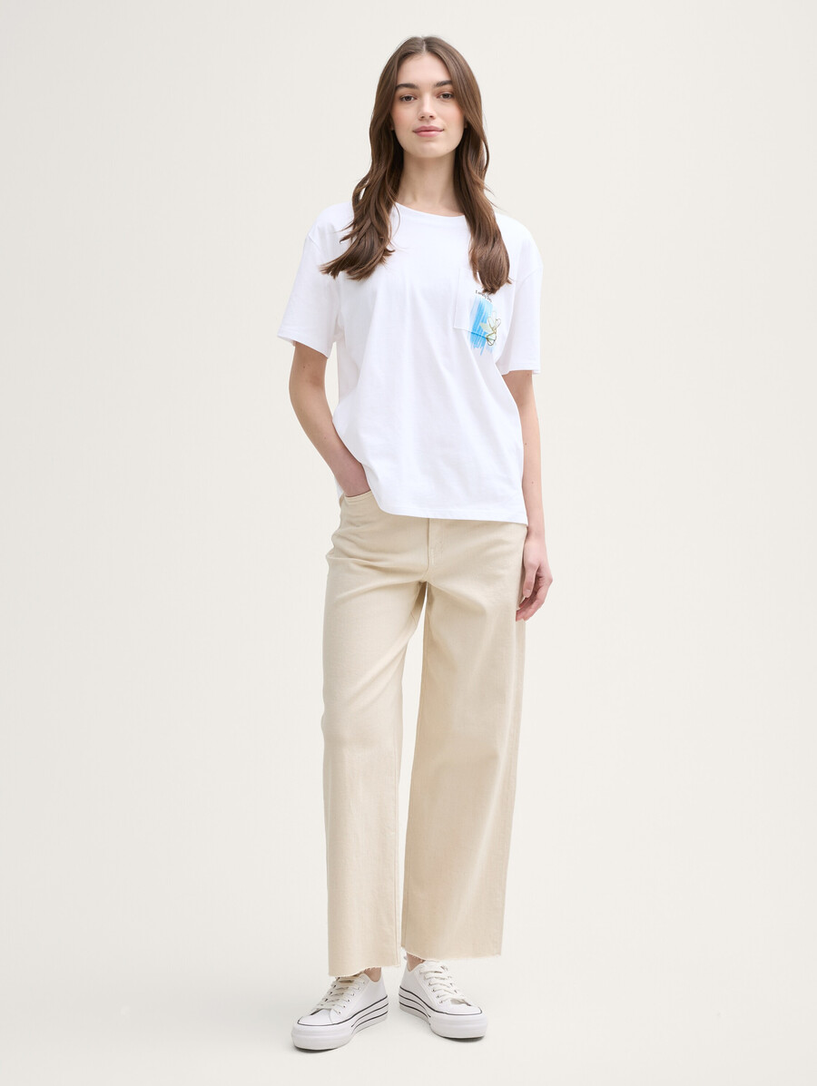 t-shirt mit brusttasche