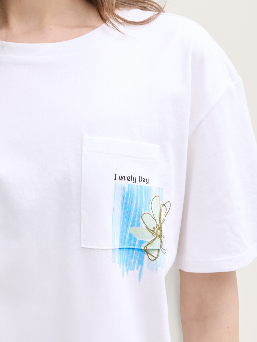 t-shirt mit brusttasche