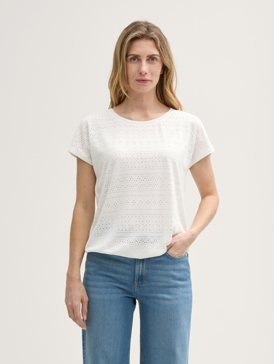 locker sitzendes ajour-t-shirt