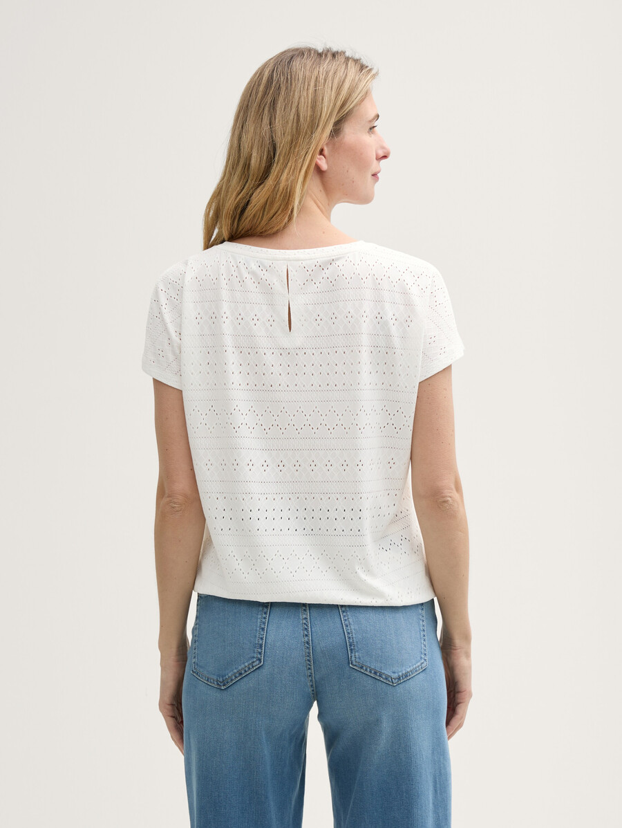 locker sitzendes ajour-t-shirt