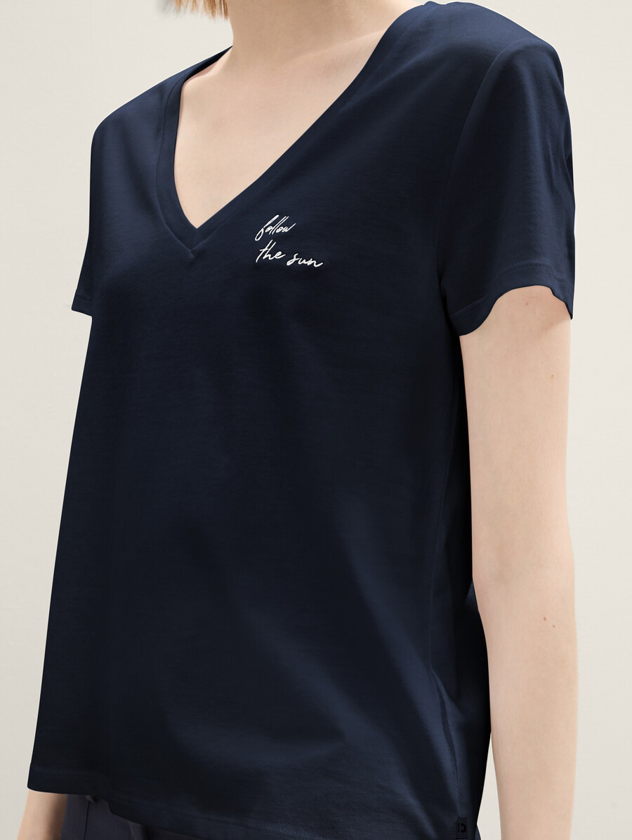 t-shirt mit v-ausschnitt im 2er-pack
