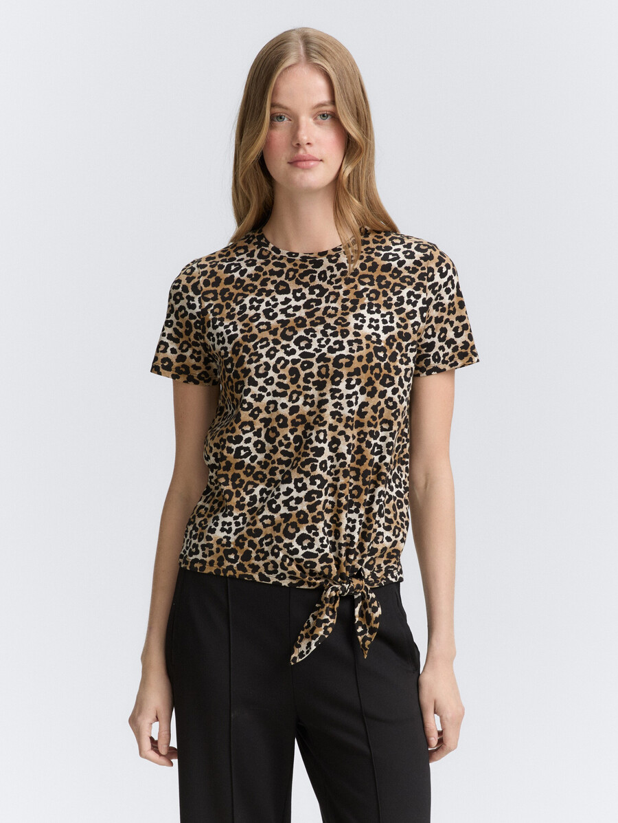 t-shirt mit knotendetail