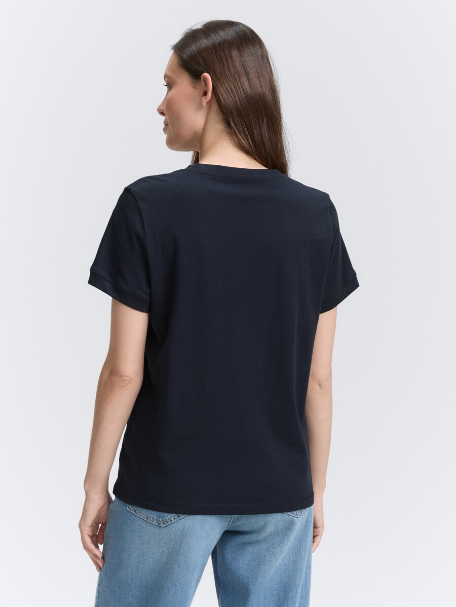 t-shirt mit logodruck