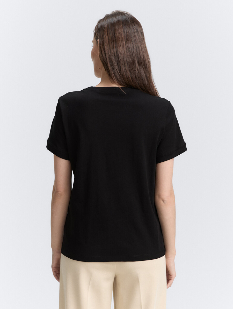 t-shirt mit logodruck