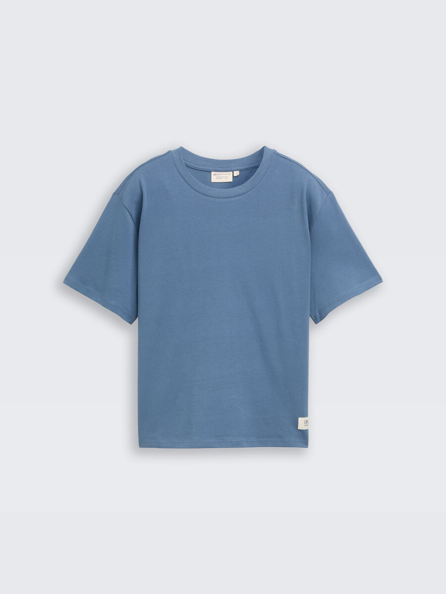 kastenförmig geschnittenes t-shirt