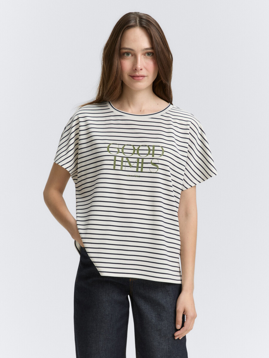t-shirt mit streifenmuster