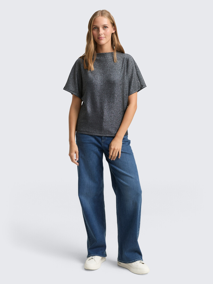 glitzer-t-shirt mit fledermausärmeln