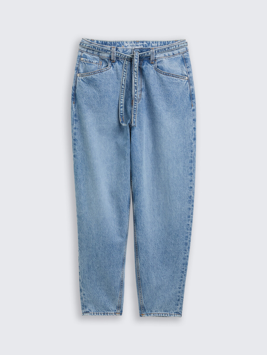 ttadea barrel jeans mit gürtel
