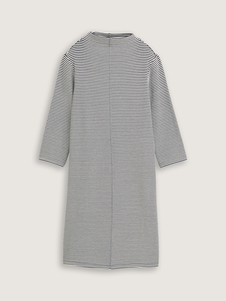 kleid mit streifenmuster