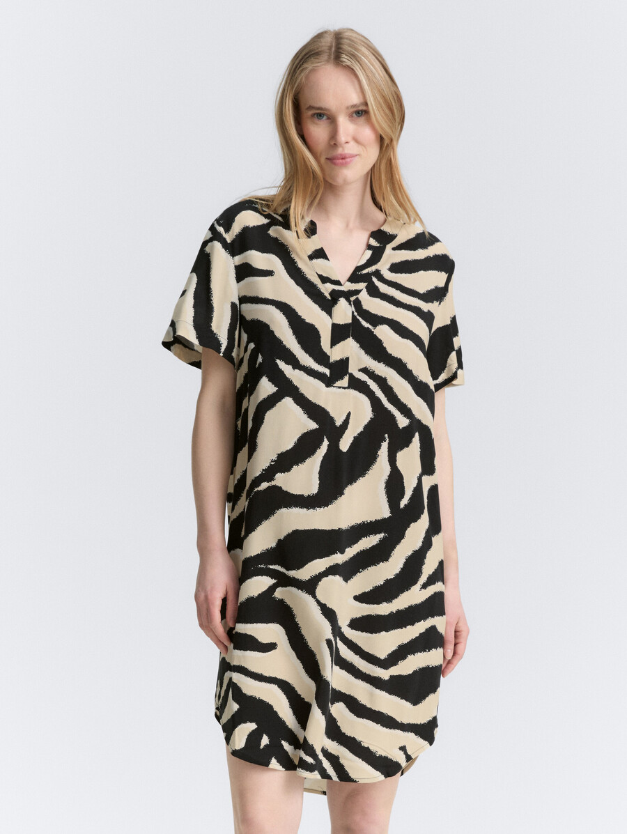 viskosekleid